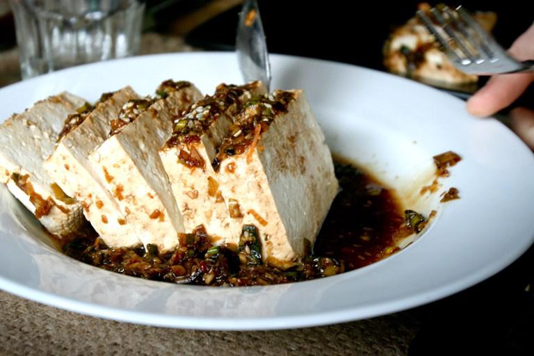 Warm Tofu with Garlic Sauce and Sesame Oil