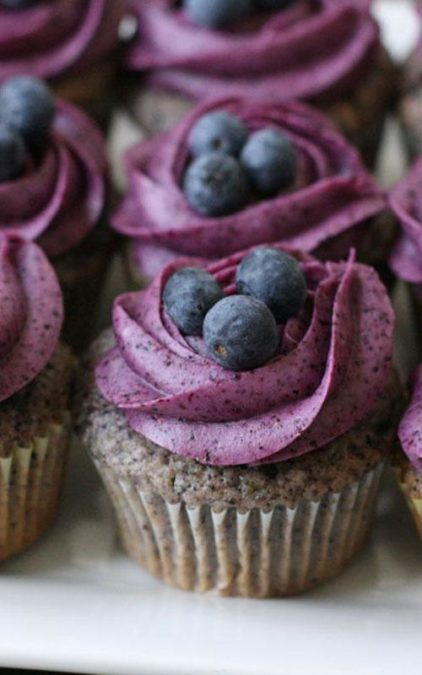 Delicious Cupcakes with Blueberry Cream Cheese Frosting - simple proven recipe
