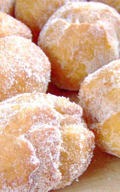 Hawaiian Doughnuts - these airy baked goods are worth a try!