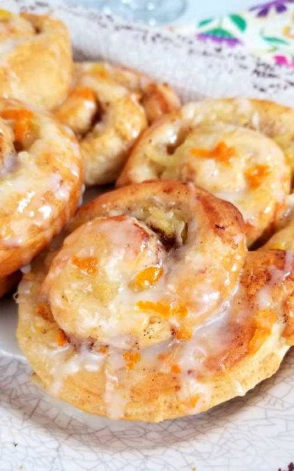 Orange Sweet Rolls with Pineapple. When I tried it for the first time - I said WOW!