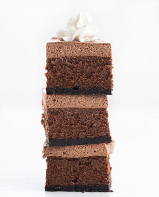 Chocolate Cheesecake Bars - creamy and chocolatey dessert
