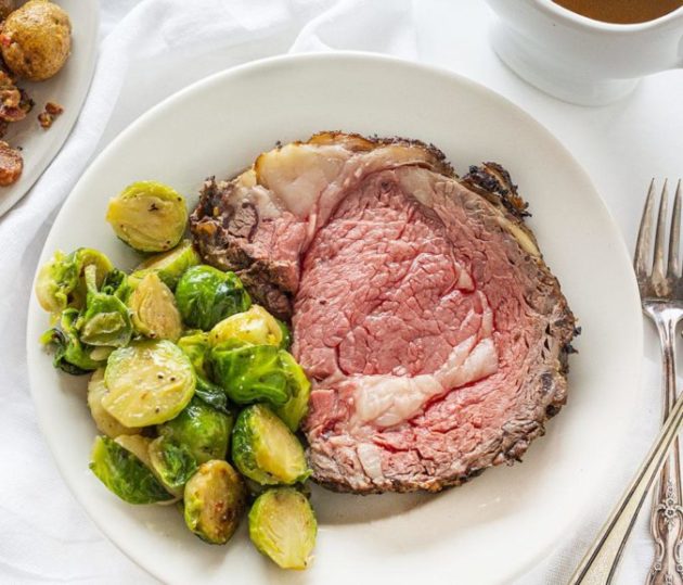 The most delicious butter and garlic crusted prime rib recipe