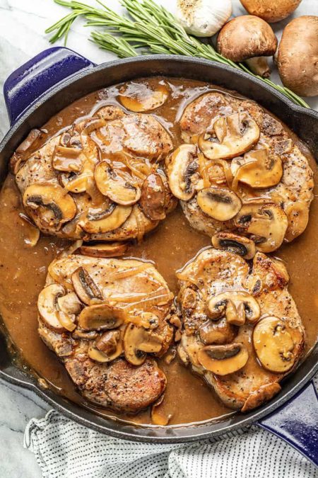 Easy to Make Classic Smothered Pork Chops - TASTYDONE