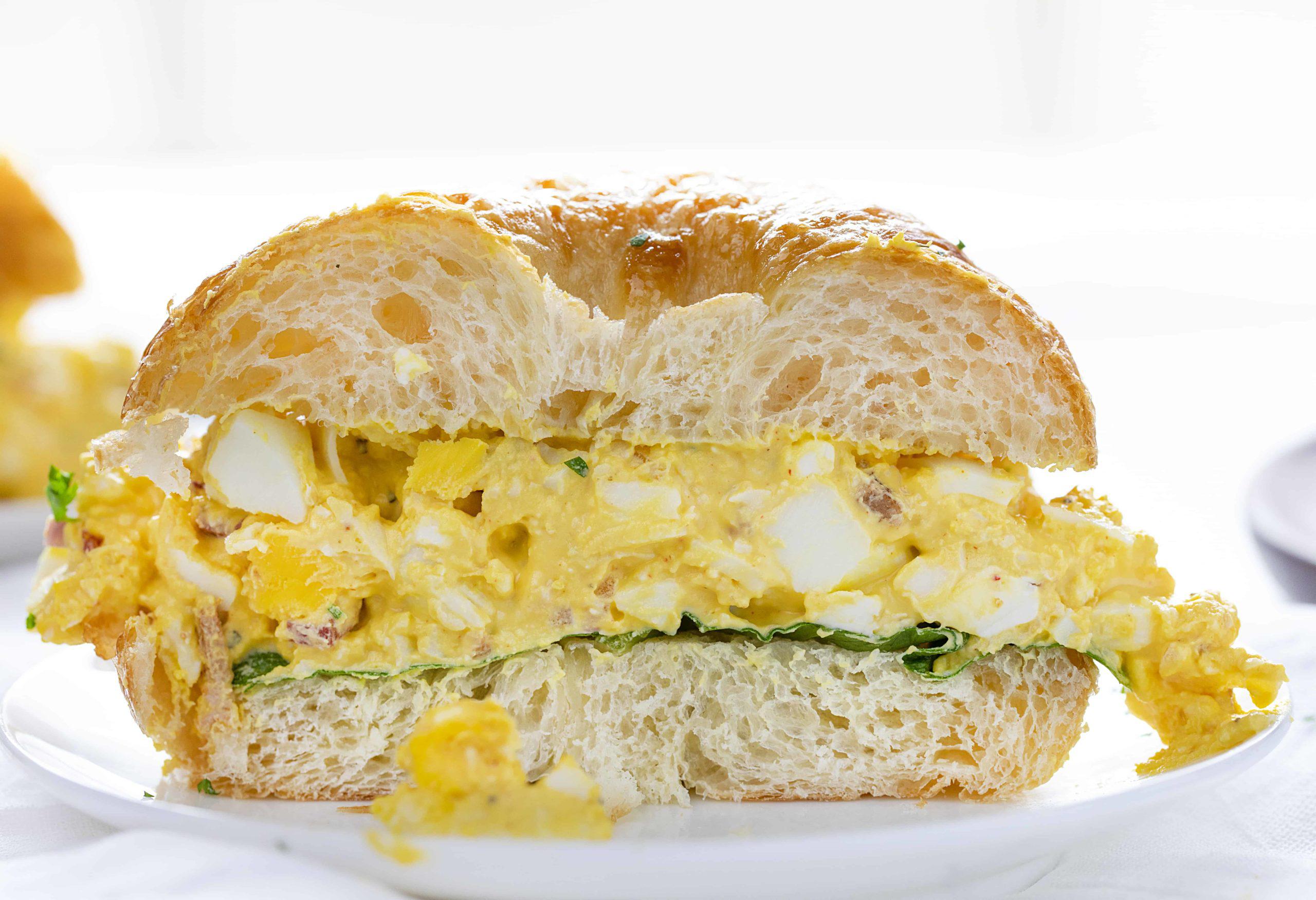 Easy and Flavorfull Egg Salad Sandwich