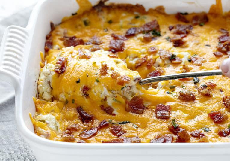 Cheesy and Spicy Jalapeno Popper Dip