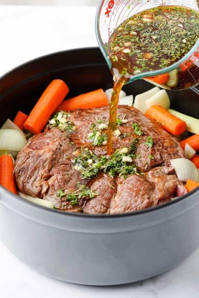 Perfect Pot Roast with Carrots and Potatoes