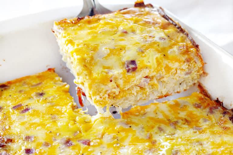 Easy and Delicious Ham and Cheese Breakfast Casserole