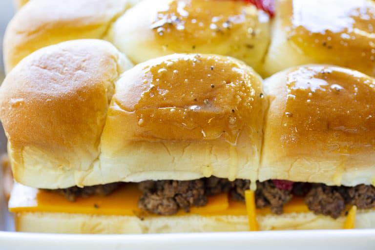 The Perfect Snacking Cheeseburger Sliders