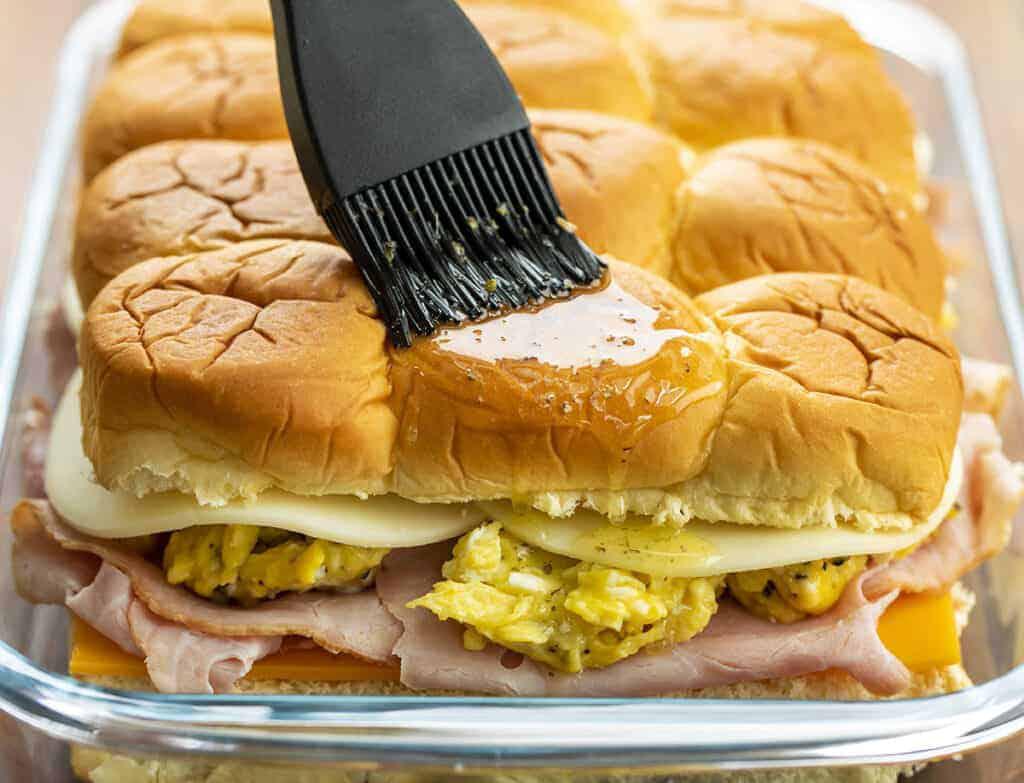 Quick Ham Egg & Cheese Breakfast Sandwiches Recipe