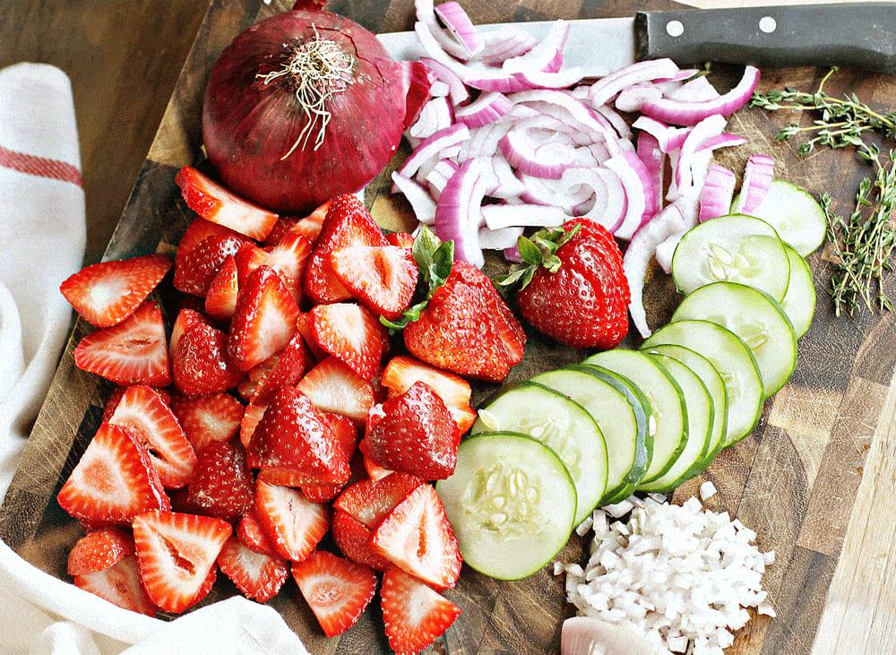Mouthwatering Strawberry Chicken Salad Recipe