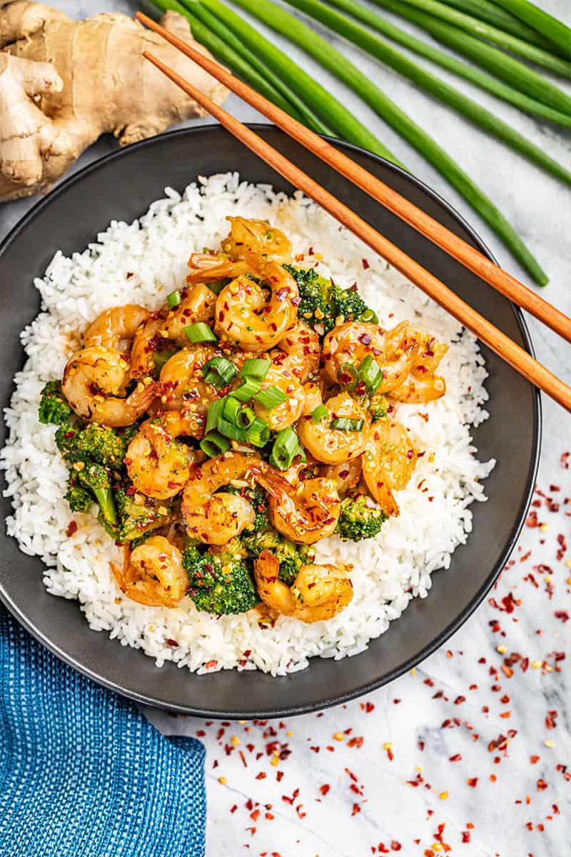 Super Easy Spicy Szechuan Shrimp and Broccoli Recipe