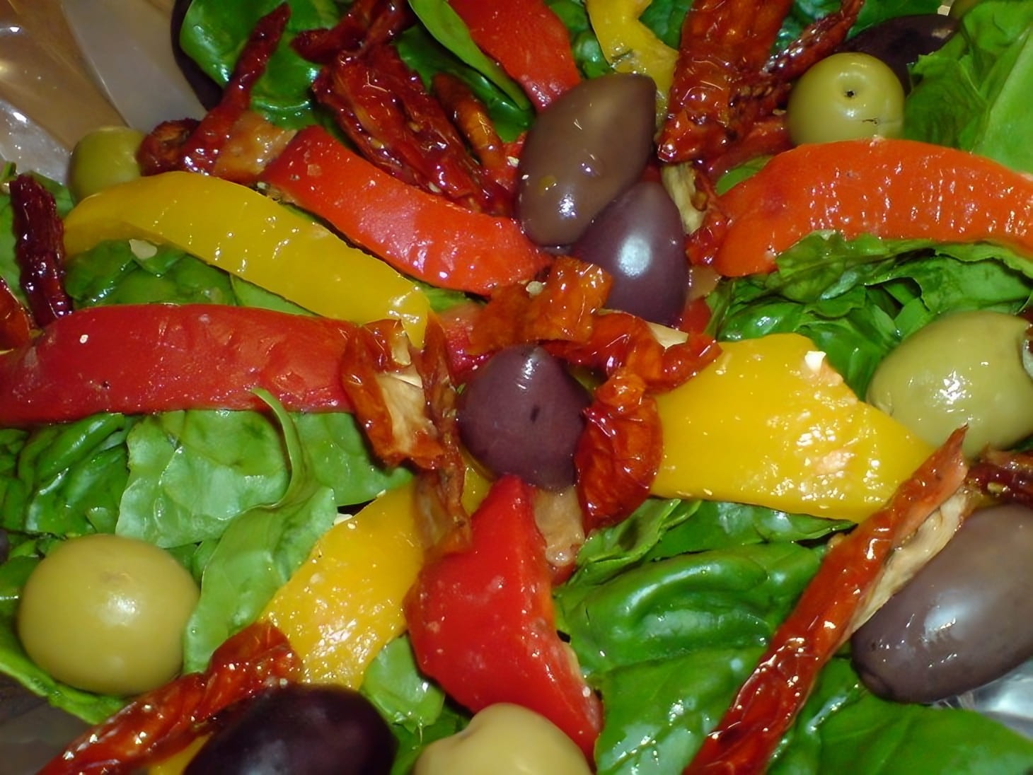 Antipasti salad as a complete dinner