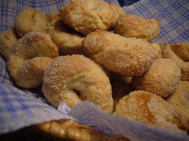 Torchetti (Quick Italian Cookies)