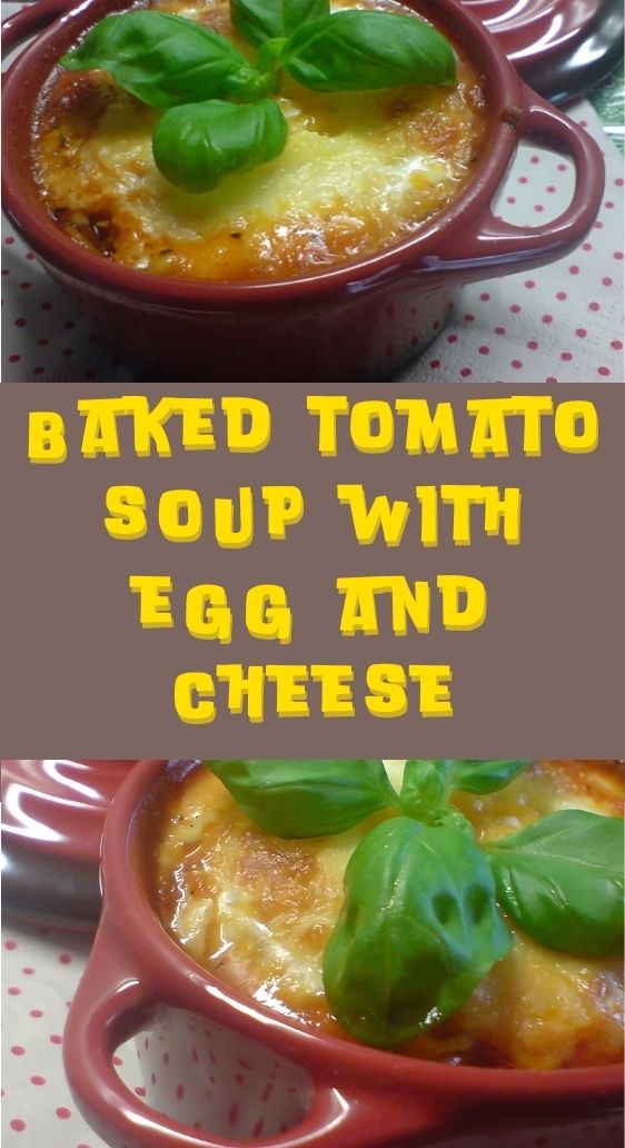 Baked tomato soup with egg and cheese