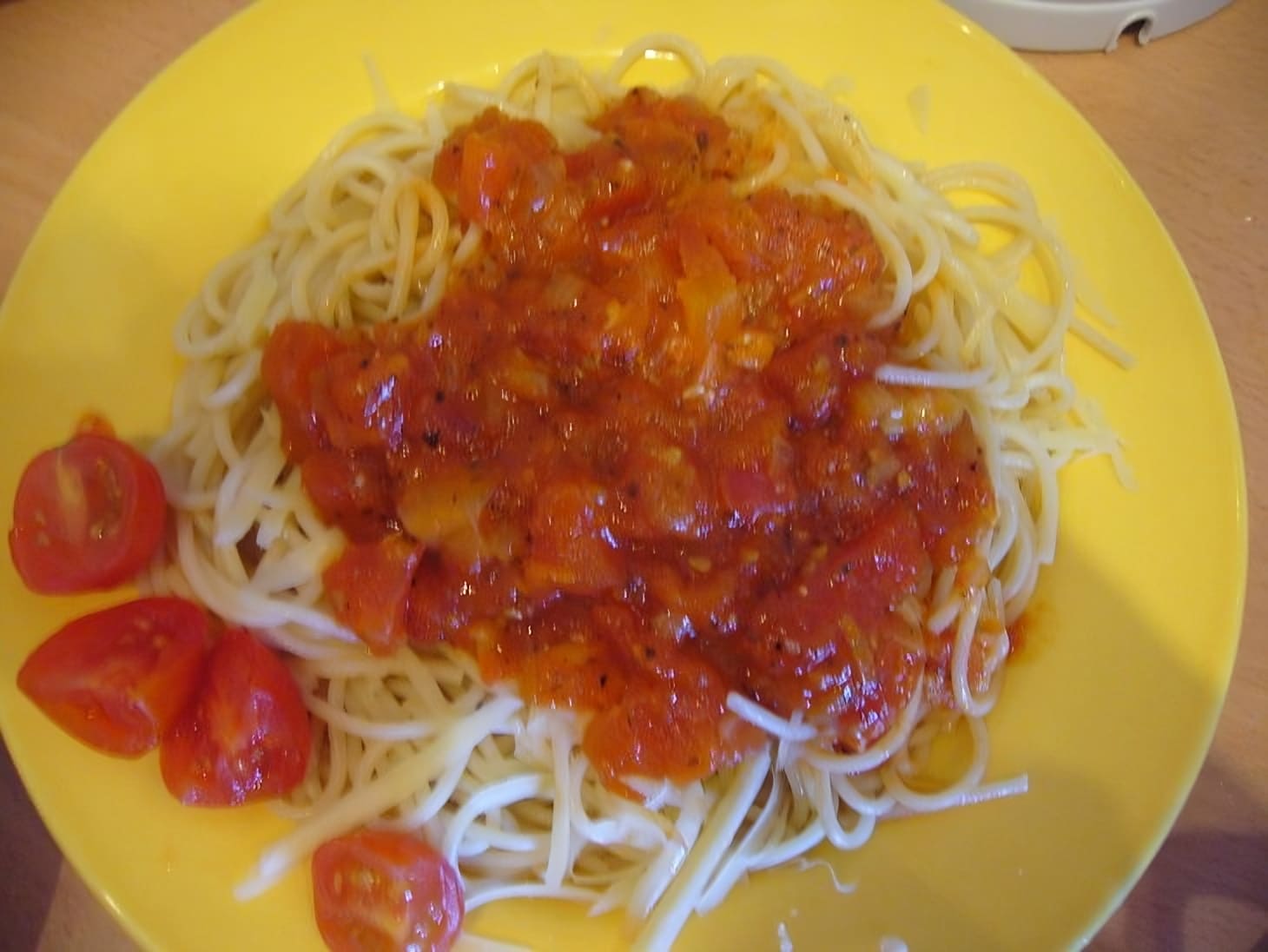 The Simplest Italian Tomato Sauce for Pasta and Spaghetti