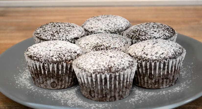 Unbeatable Homemade Chocolate Cupcakes in 30 Minutes