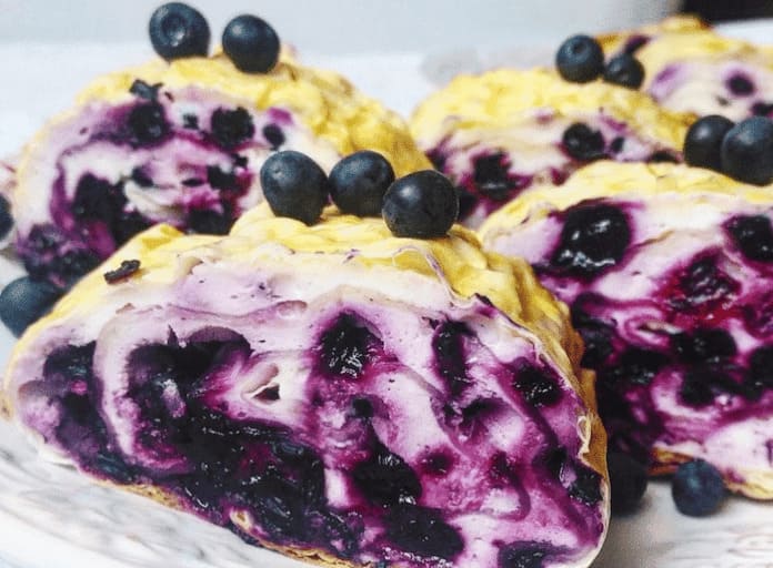 Cottage Cheese and Berry Thin Pita Bread Roll