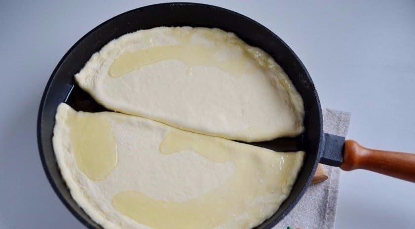 The Most Delicious and Easy-to-Make Khachapuri