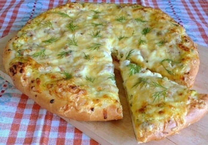 Unconventional Village-Style Pizza: A Culinary Revelation!