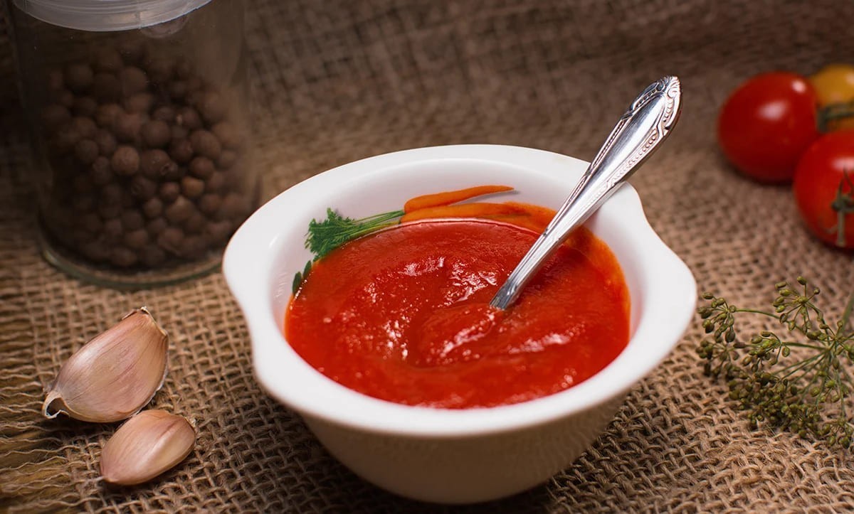 Homemade Ketchup Recipe: A Crowd-Pleaser!