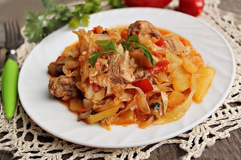 Stewed Cabbage with Potatoes and Meat: A Family Favorite!