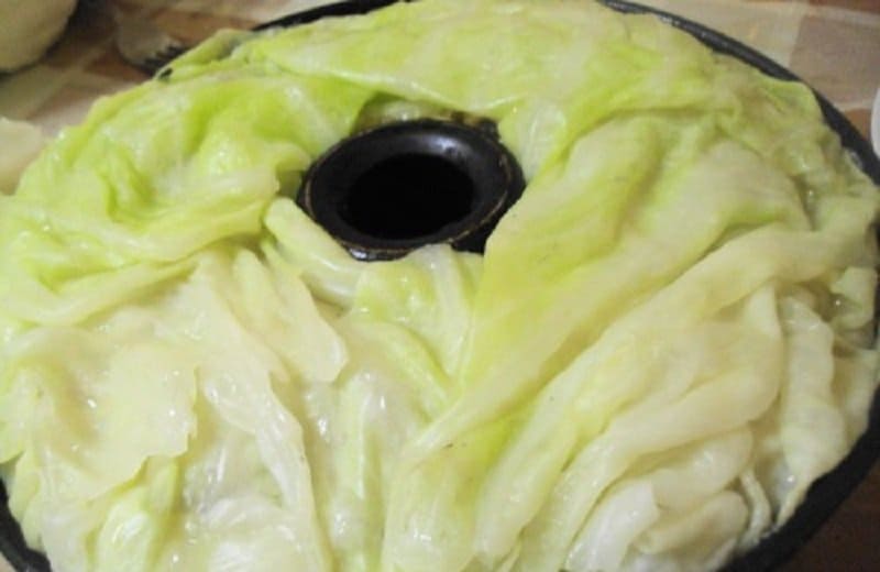 Huge Lazy Stuffed Cabbage Roll: A Dish Worthy of Attention!