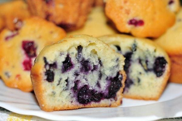Effortless Delight: Kefir Muffins with Berries